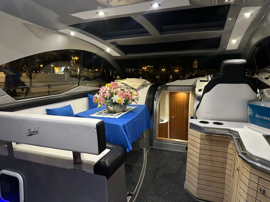 Miracul 40 Silver Yacht Interior with Luxury Details – Elegant Design Elements