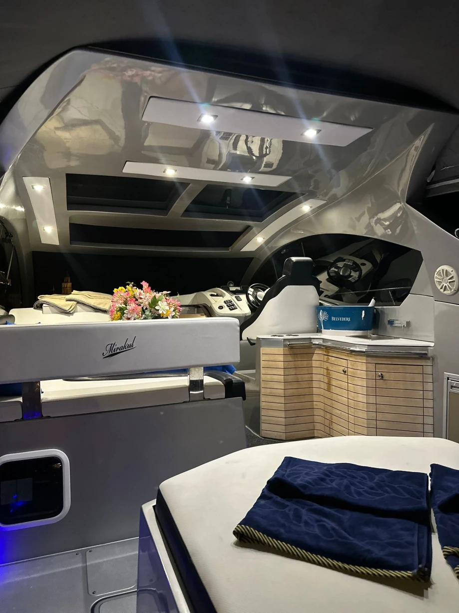 Luxurious Details Inside Miracul 40 Silver Yacht – Premium Interior Design