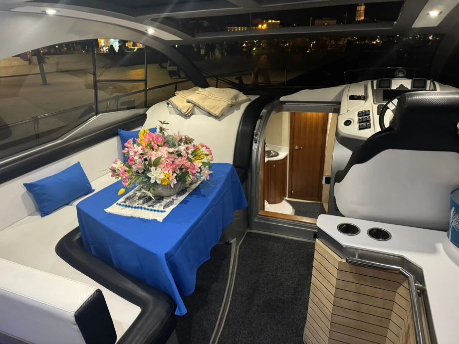 Cozy Corner for Enjoying on Miracul 40 Silver Yacht – Relaxing Outdoor Space